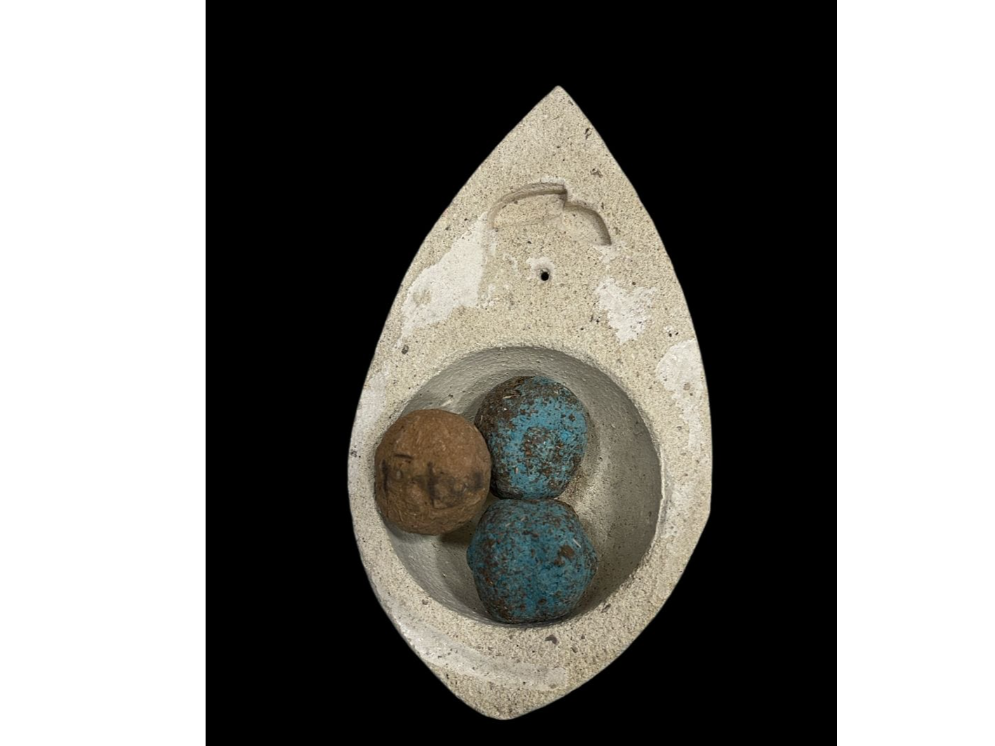 Sahumador Sagrada Madre cemento hoja cod:4657