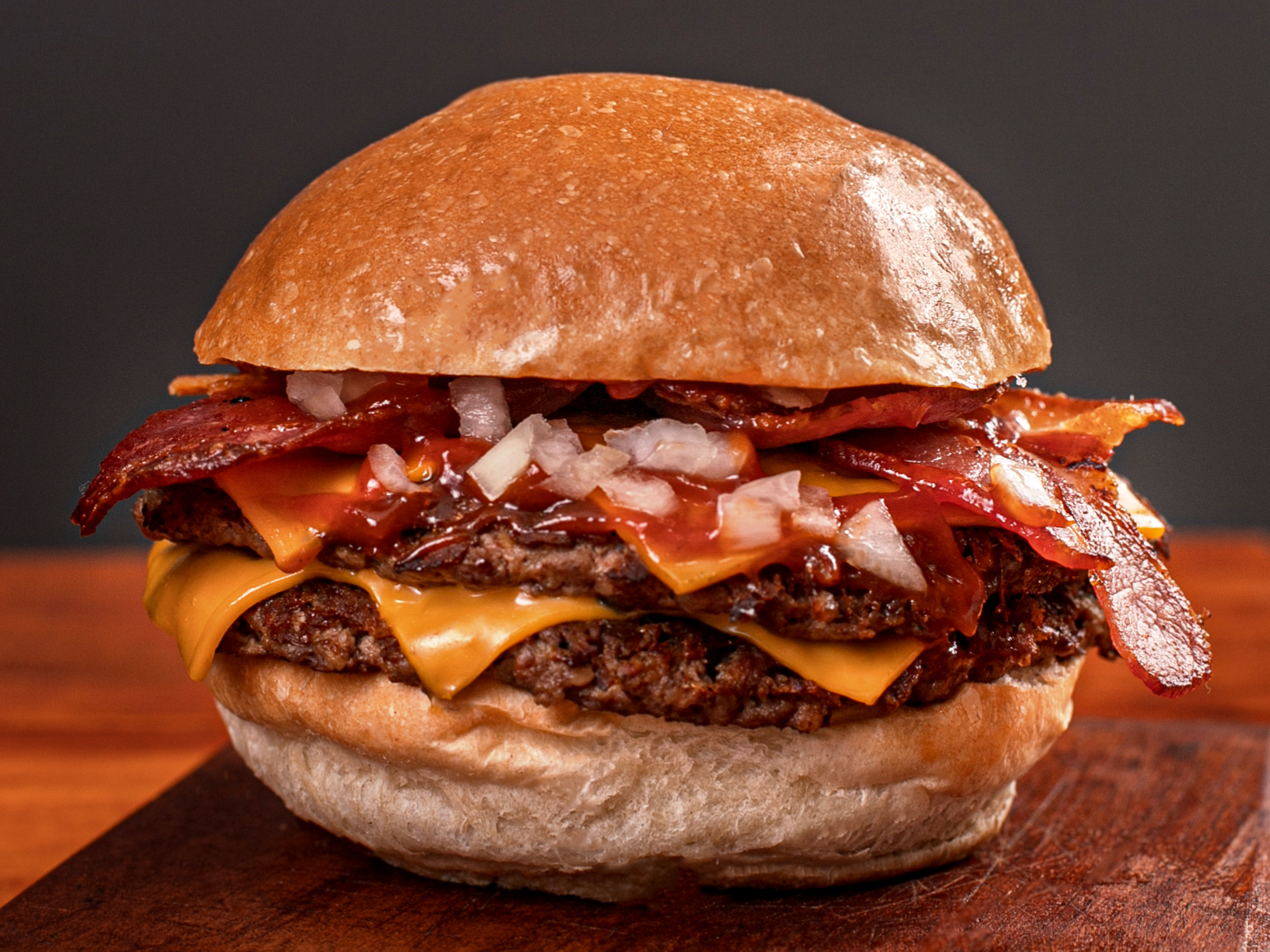 Grey´s Doble de La Jav Burger