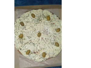 PIZZA MUZZA de M&M COMIDAS PARA LLEVAR