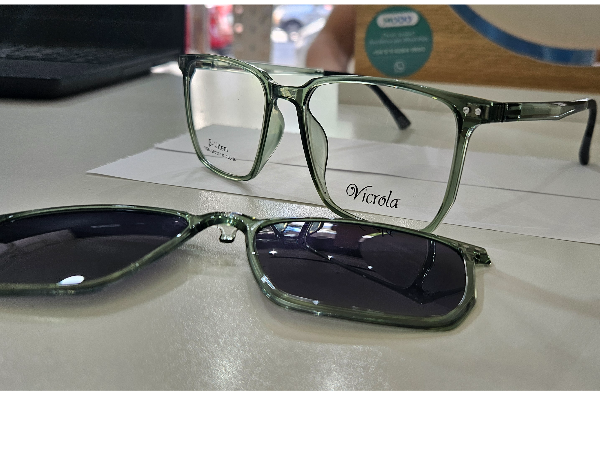 Vicrola V1284 col 26 (verde)