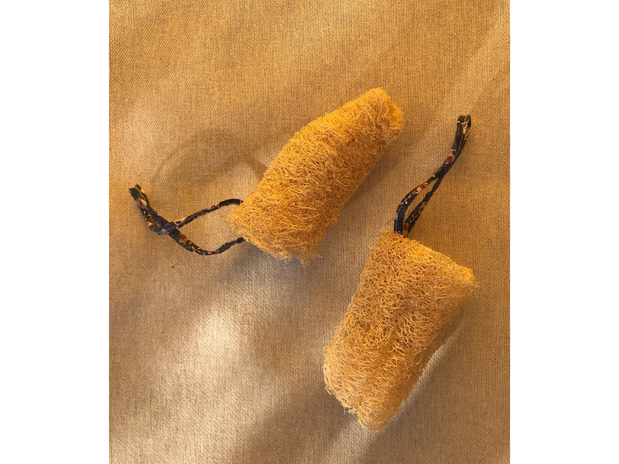 Esponja exfoliante de Luffa para ducha de El Mercadito de la Feria