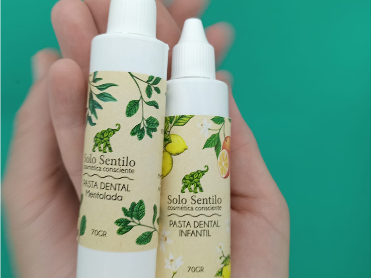 Crema dental mentolada