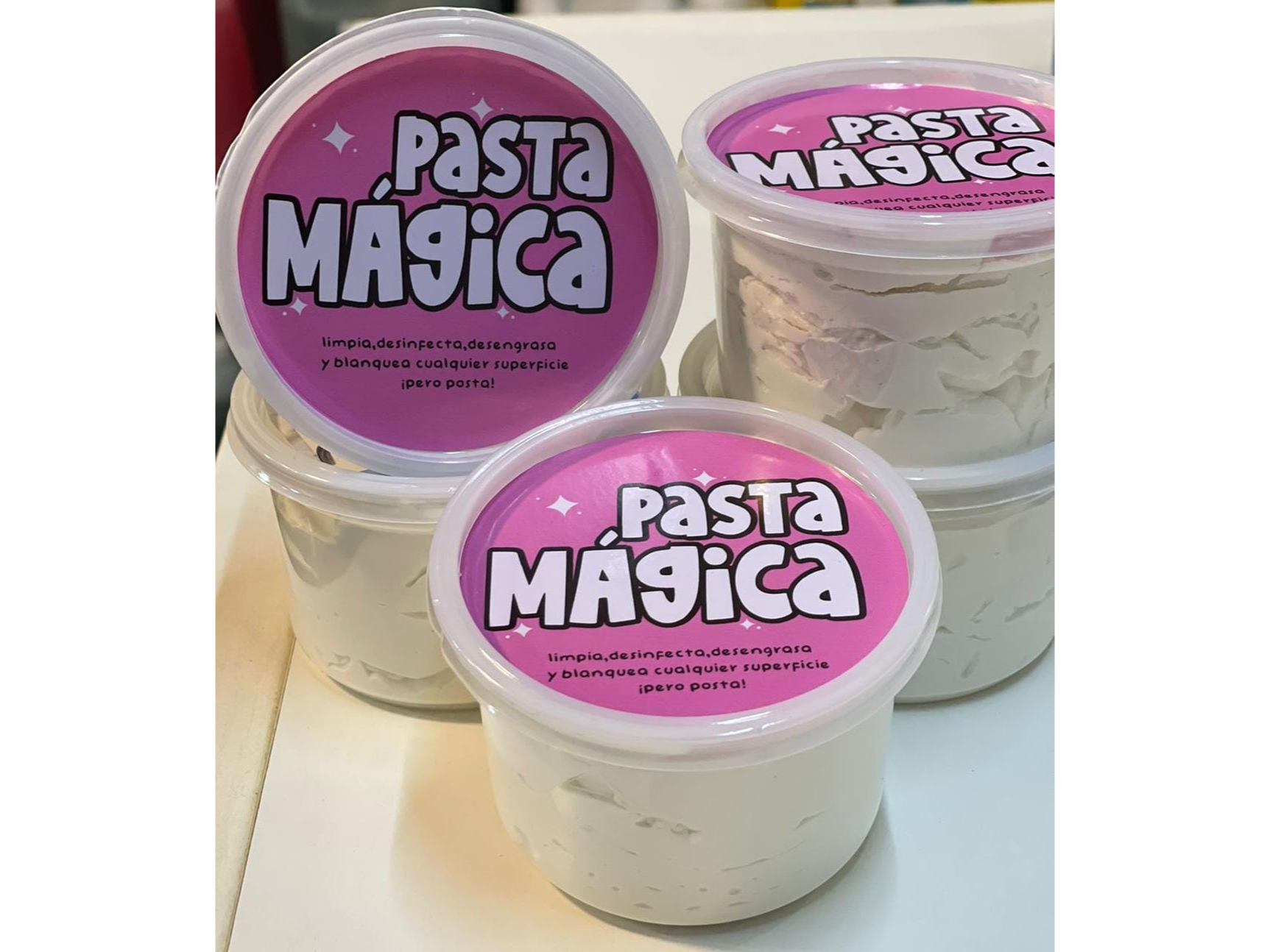 Pasta Magica Quita Manchas