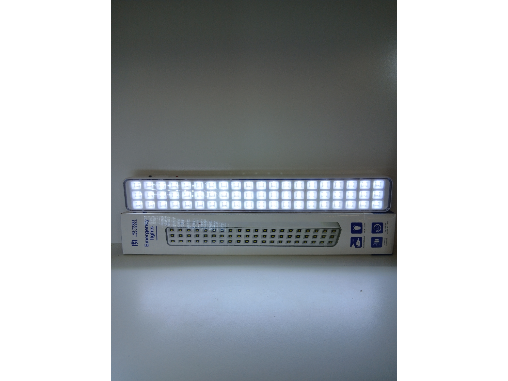 Luz de emergencias 60 led