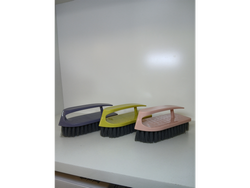 Cepillos de mano para ropa