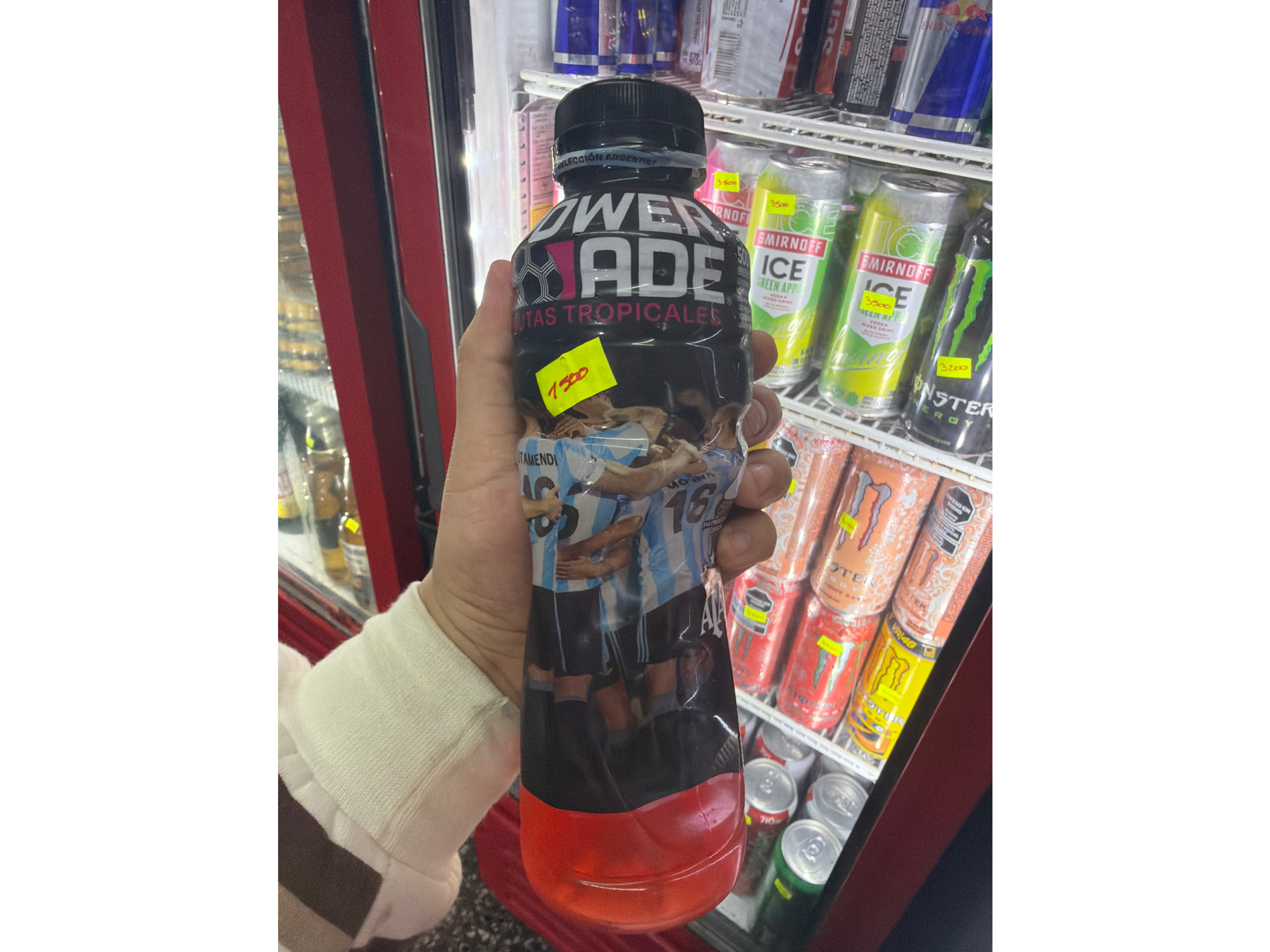 Powerade chico rojo