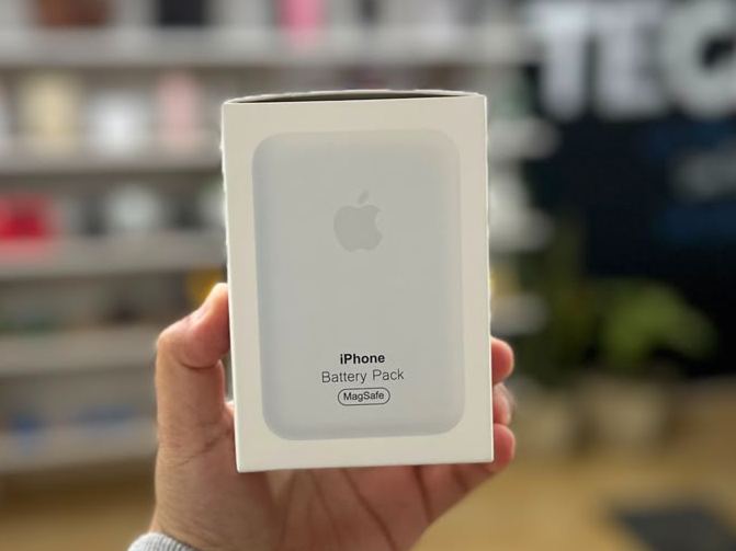 POWER BANK IPHONE MAGSAFE