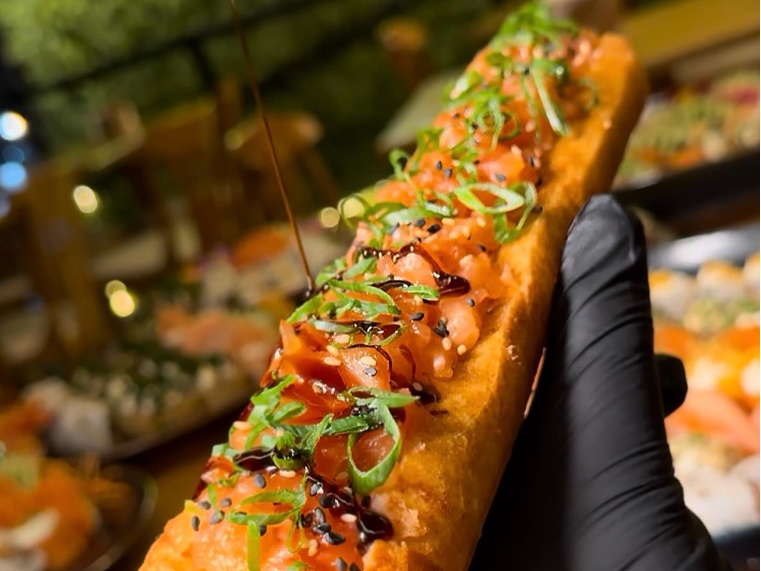 Hot Dog Sushi - Lagostino Cocido