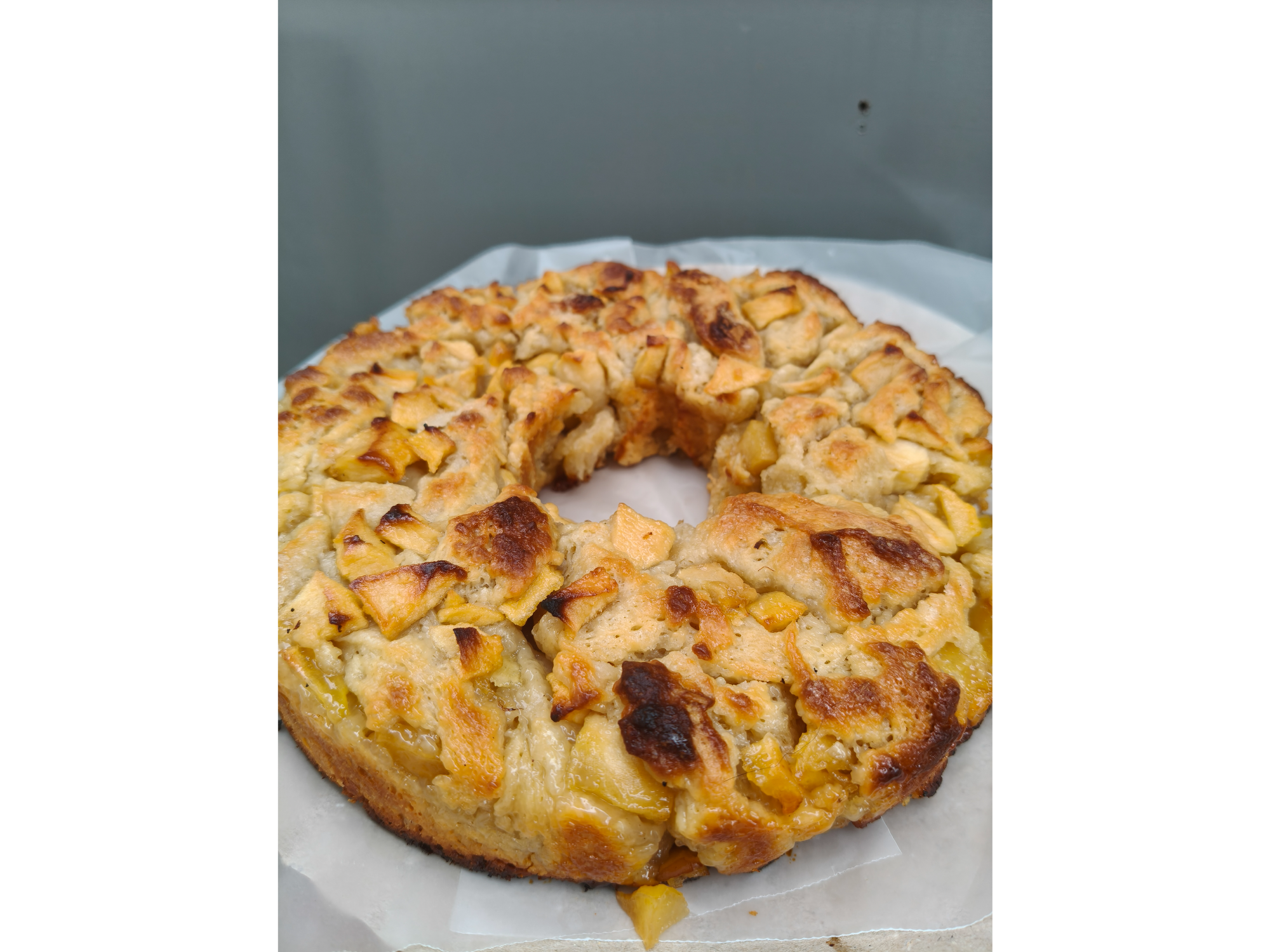 Rosca de manzana y nueces