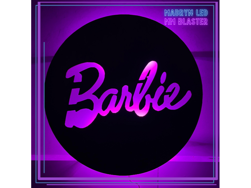 CARTEL RETROILUMINADO BARBIE