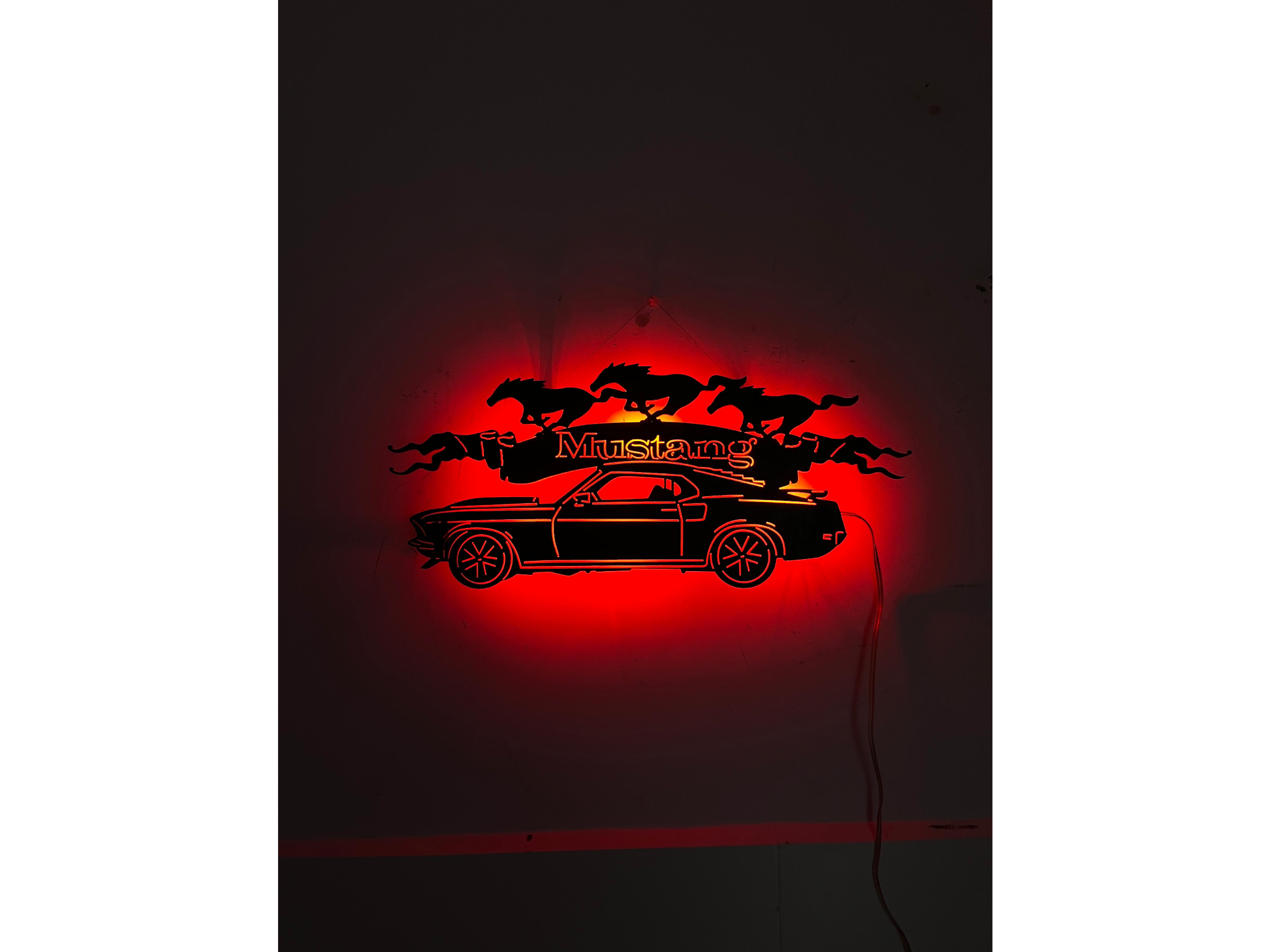 CARTEL RETROILUMINADO MUSTANG