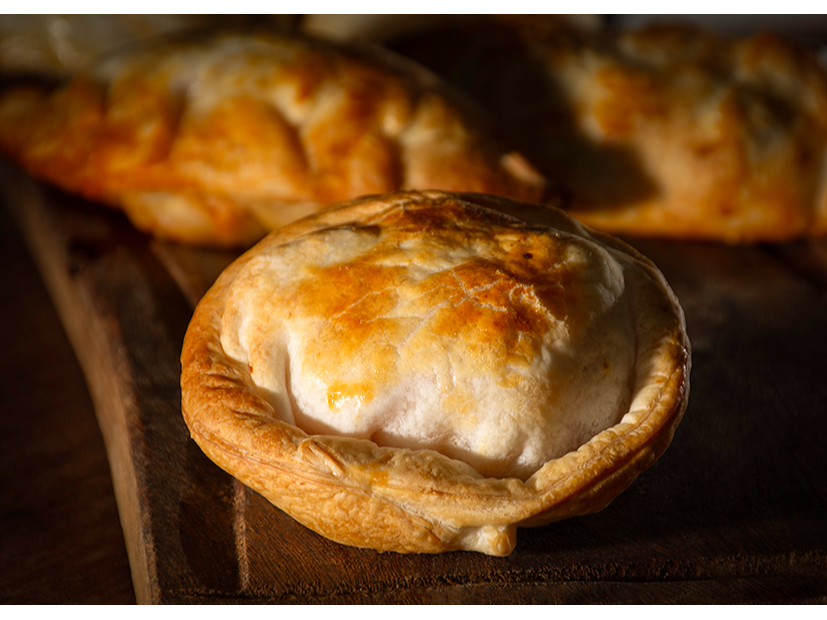 EMPANADAS POR DOCENA de Giara