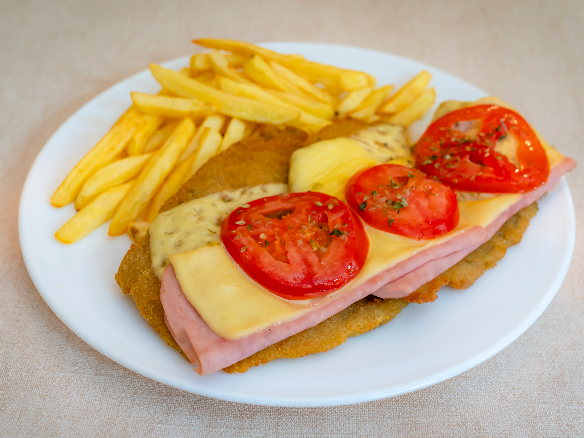 Suprema Napolitana con Guarnición