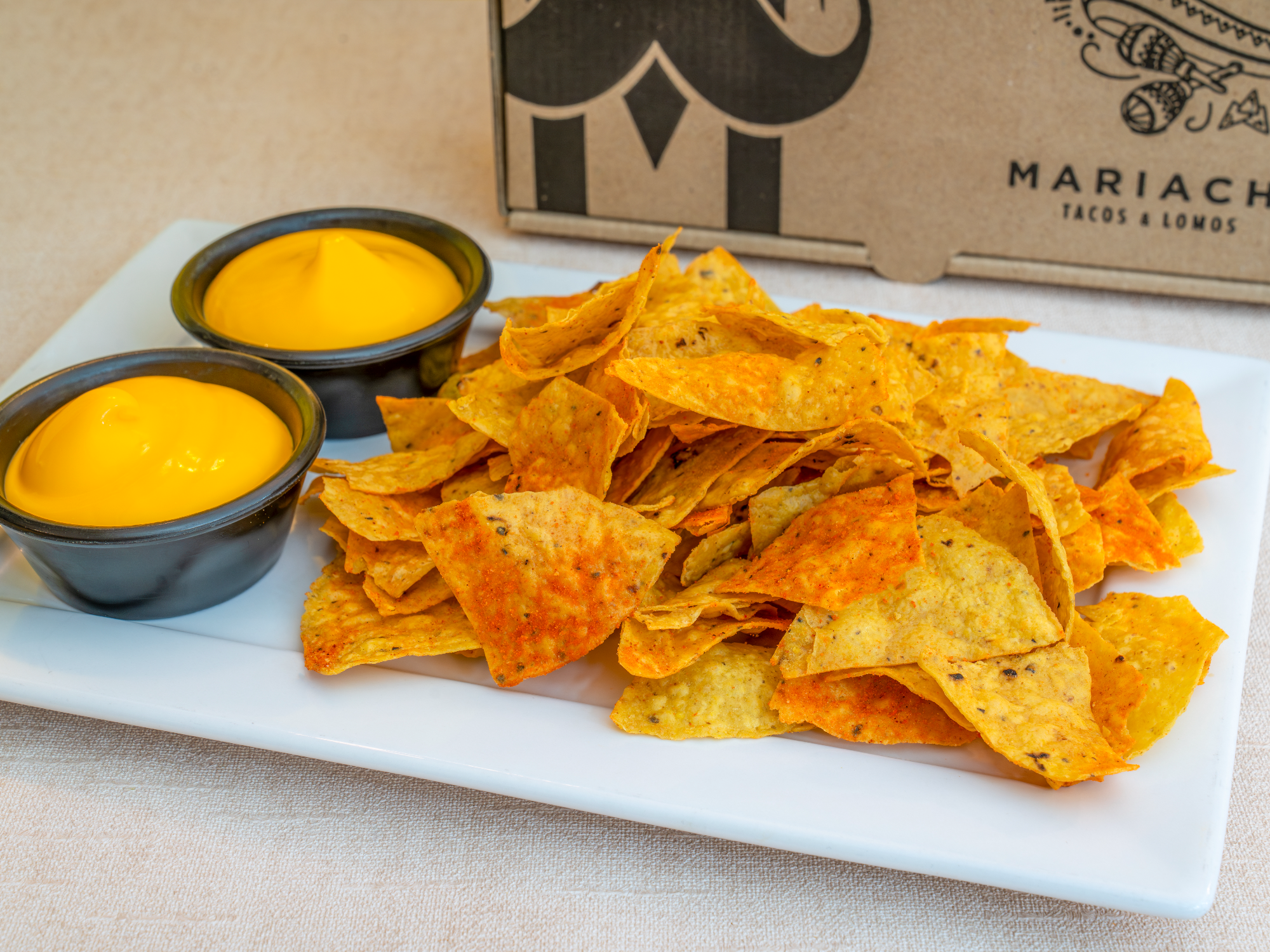 Nachos con Cheddar