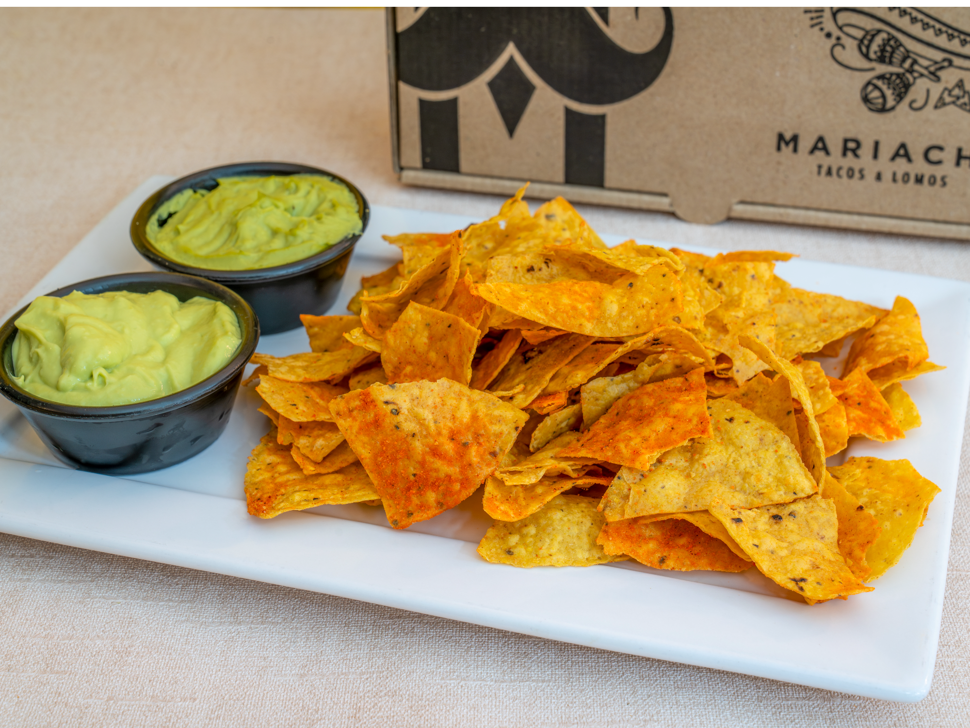Nachos con Guacamole