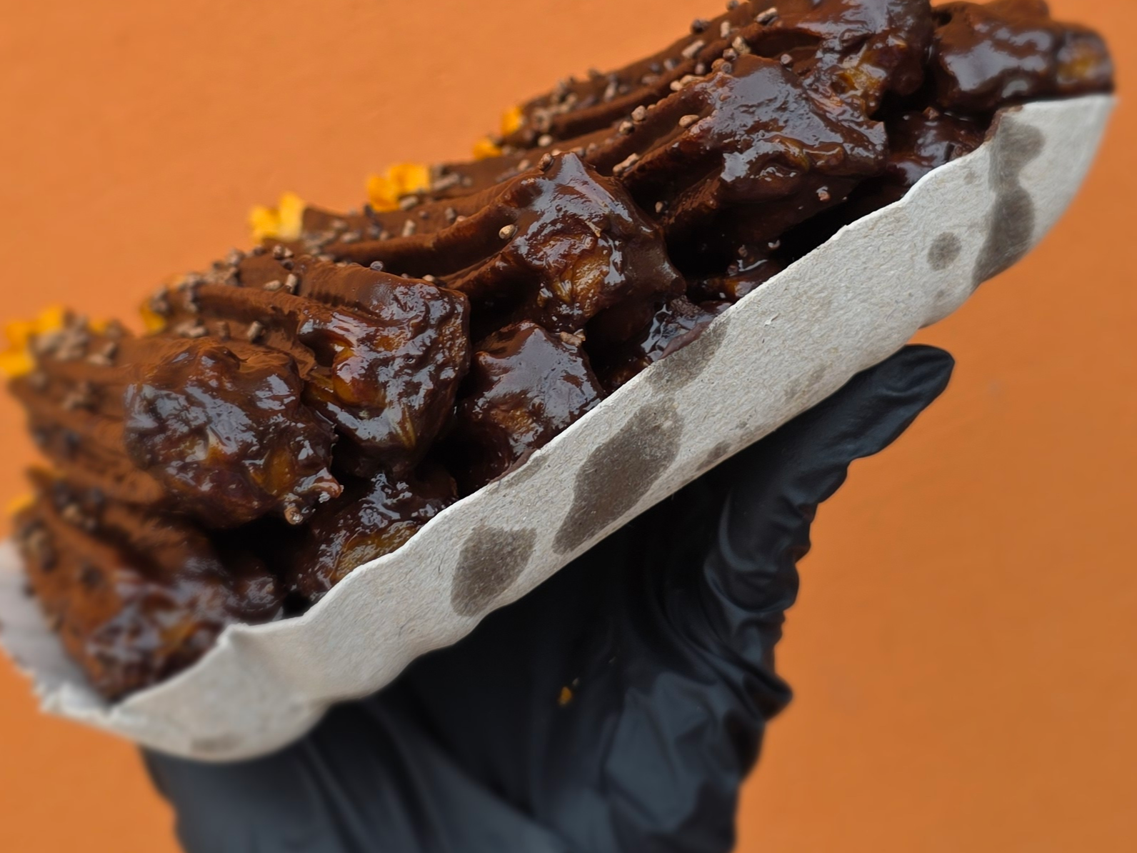 Churros simples Bañados en chocolate 1 docena