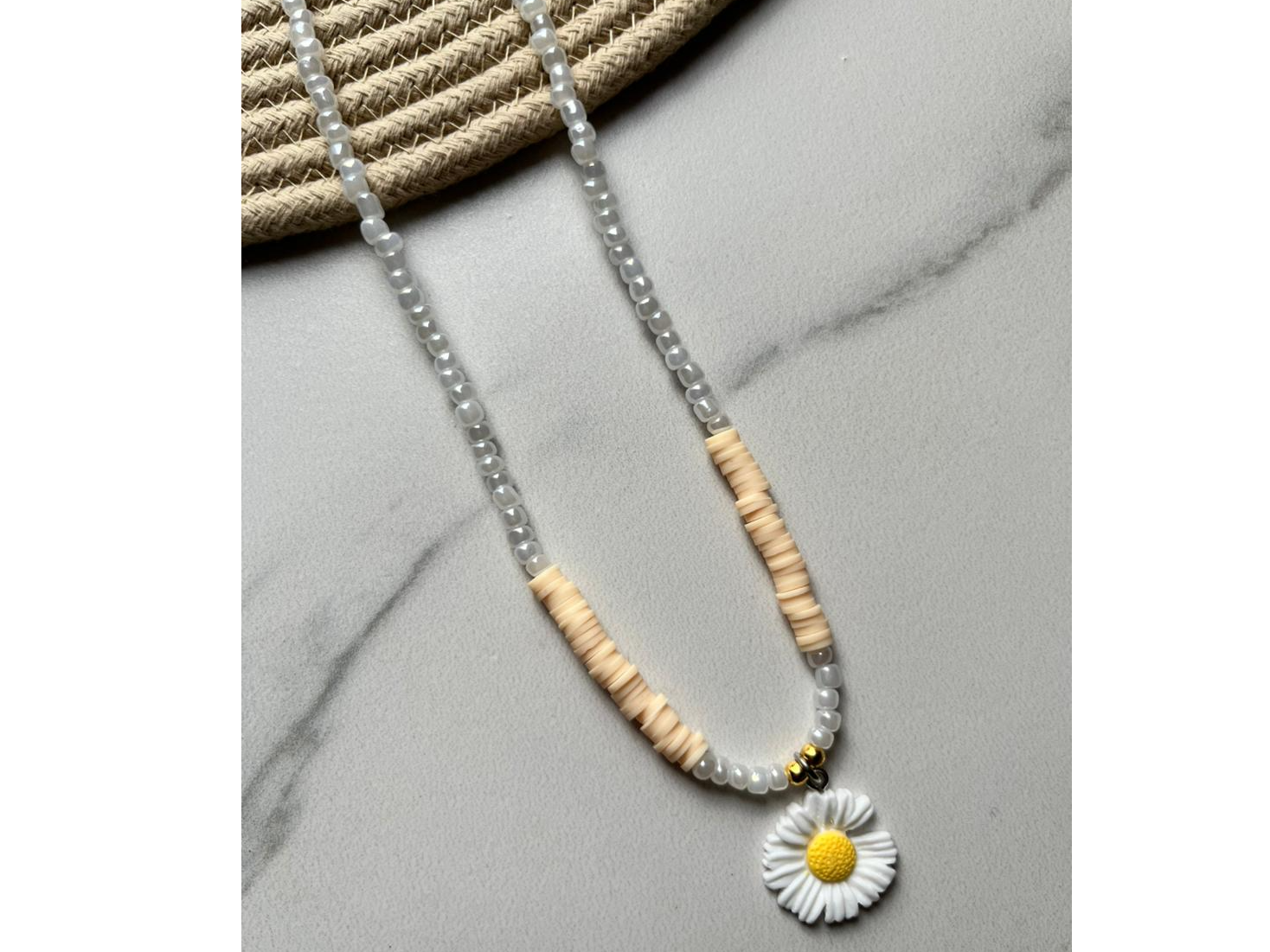 Collares mostacilla
