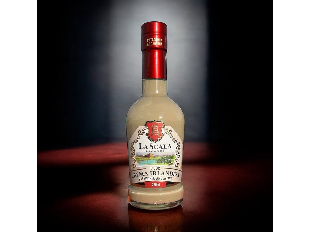 Licor de crema irlandesa x 250 ml con vasito La Scala