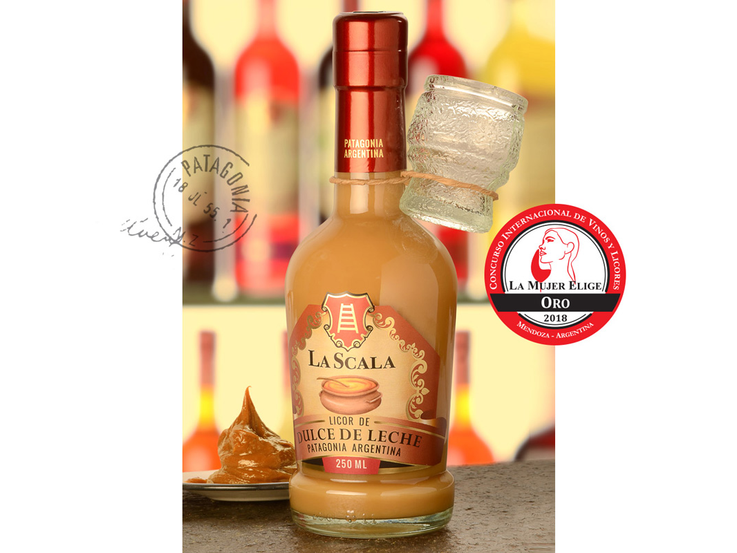 Licor de dulce de leche  x 250 ml con vasito La Scala