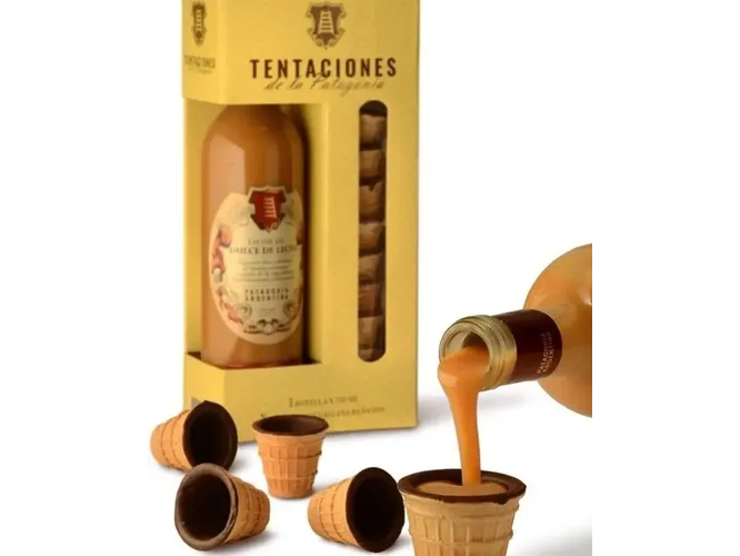Estuche Tentaciones 1 licor 750 ml + 10 vasos de oblea con chocolate
