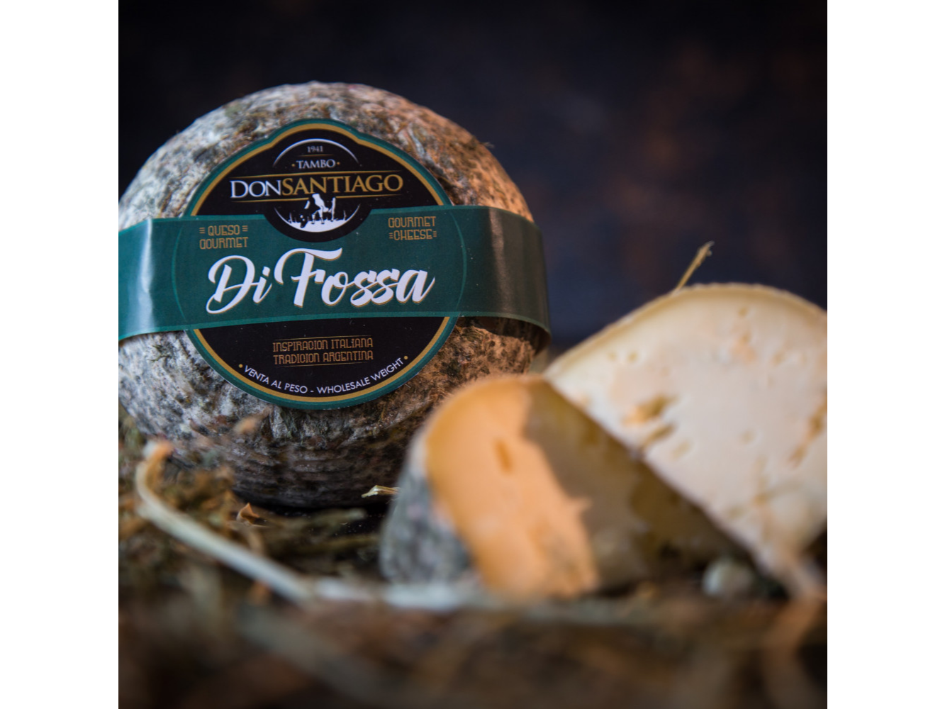 Queso Di Fossa (cubierto con alfalfa) x 3,5 kg aprox Tambo Don Santiago