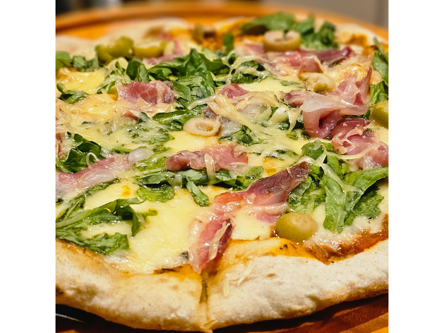 Jamón Crudo y Rúcula
