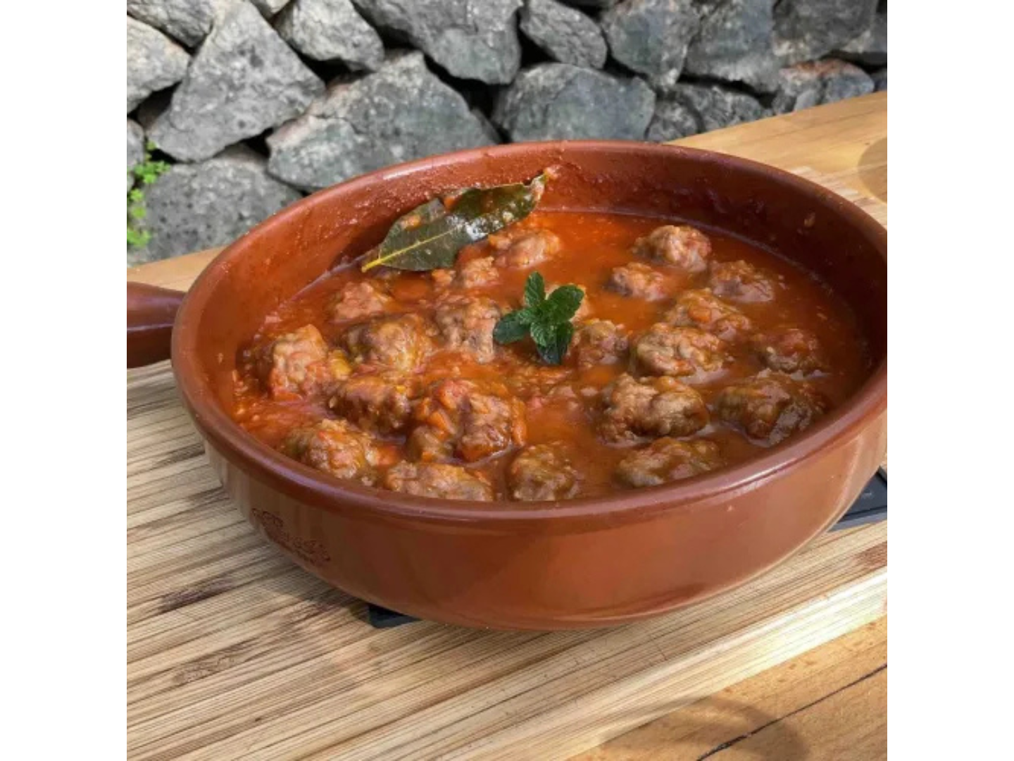 Cazuela de albóndigas