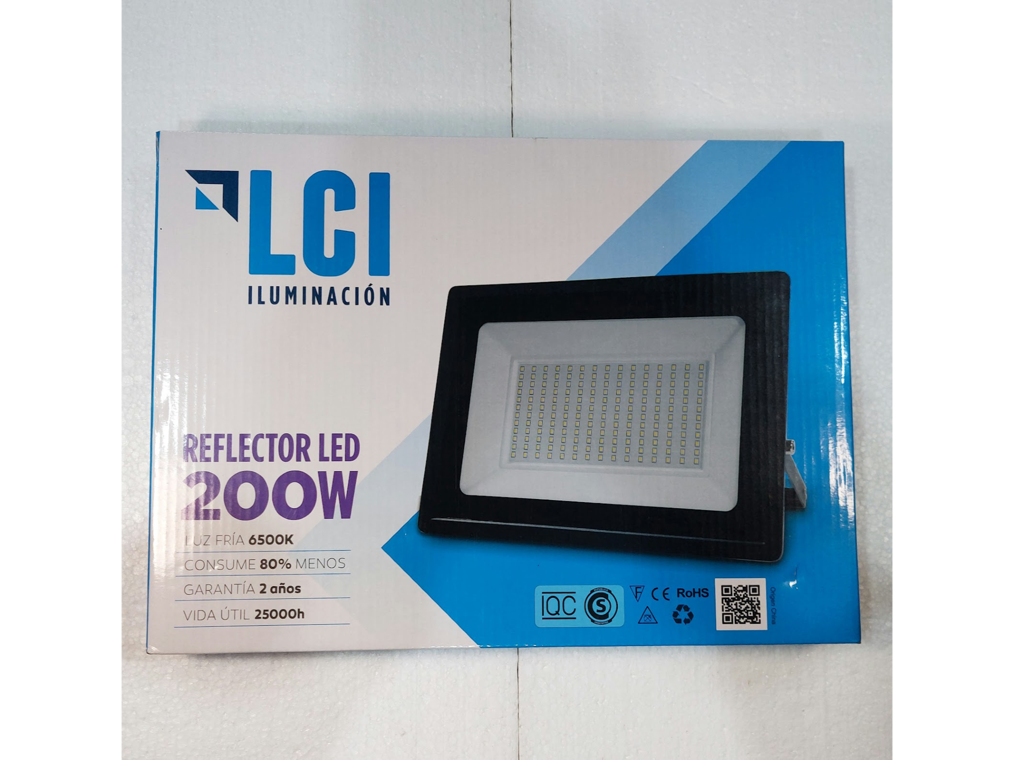 REFLECTOR LED 200 W