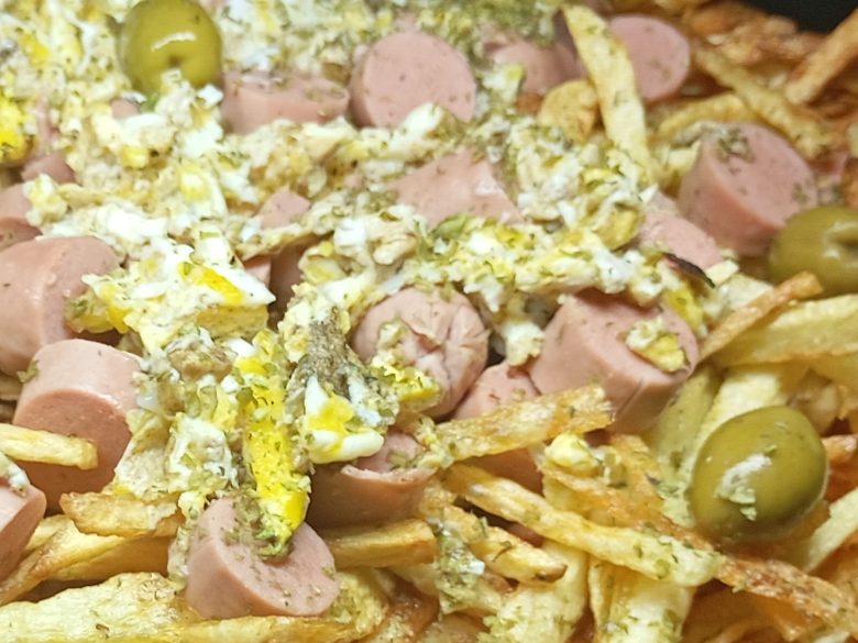 Fritas con huevo revuelto