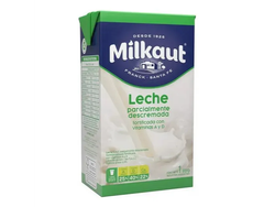 Leche descremada larga vida MILKAUT 1LT