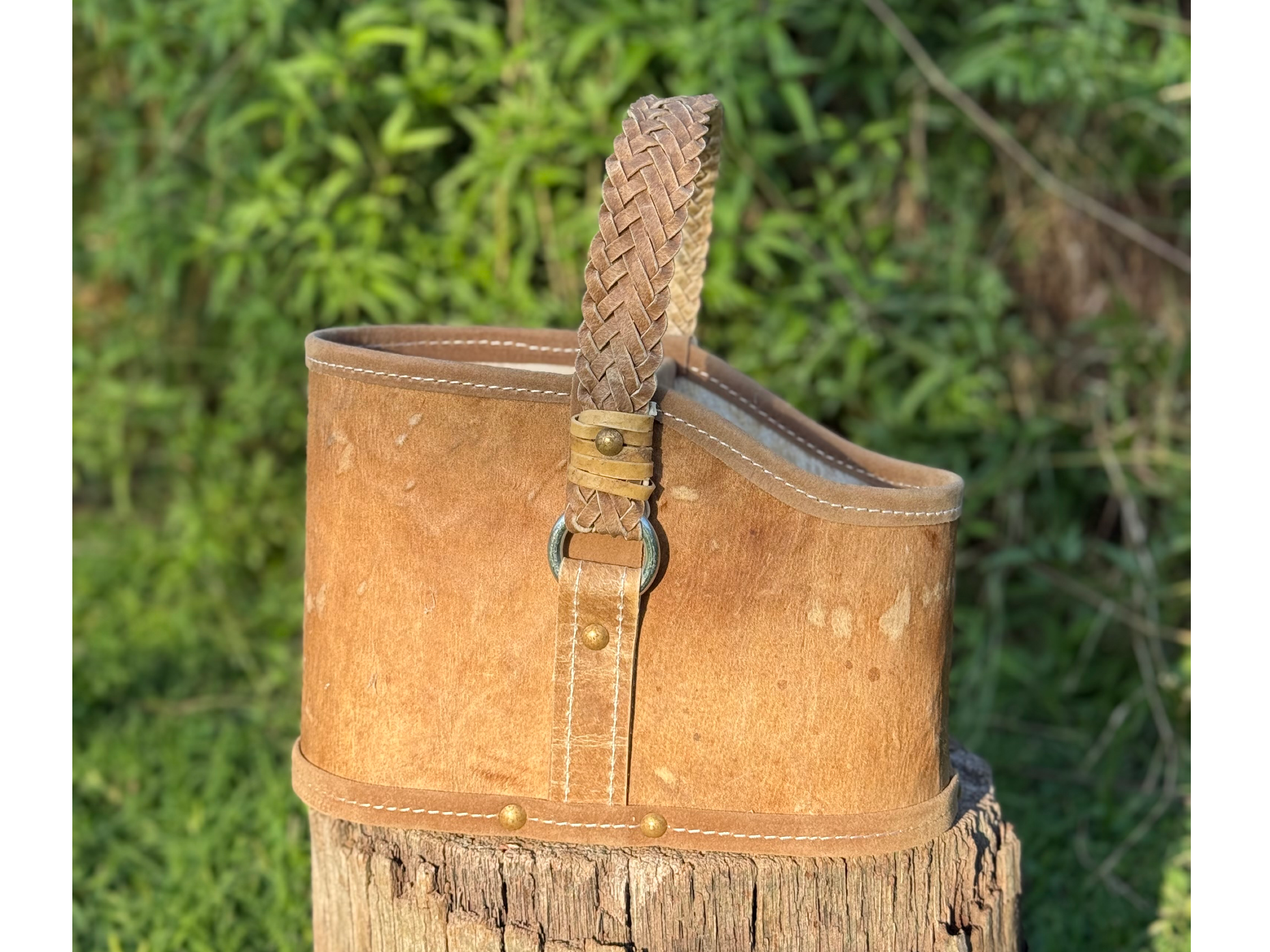 Canasta Matera de Cuero Crudo - Trenzada (marrón)