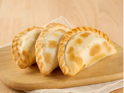 EMPANADAS DE POLLO