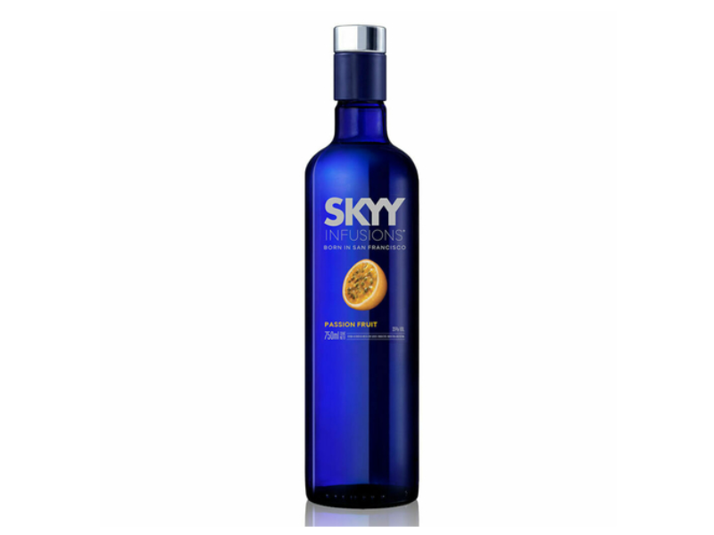 Skyy Passion Fruit 700ml