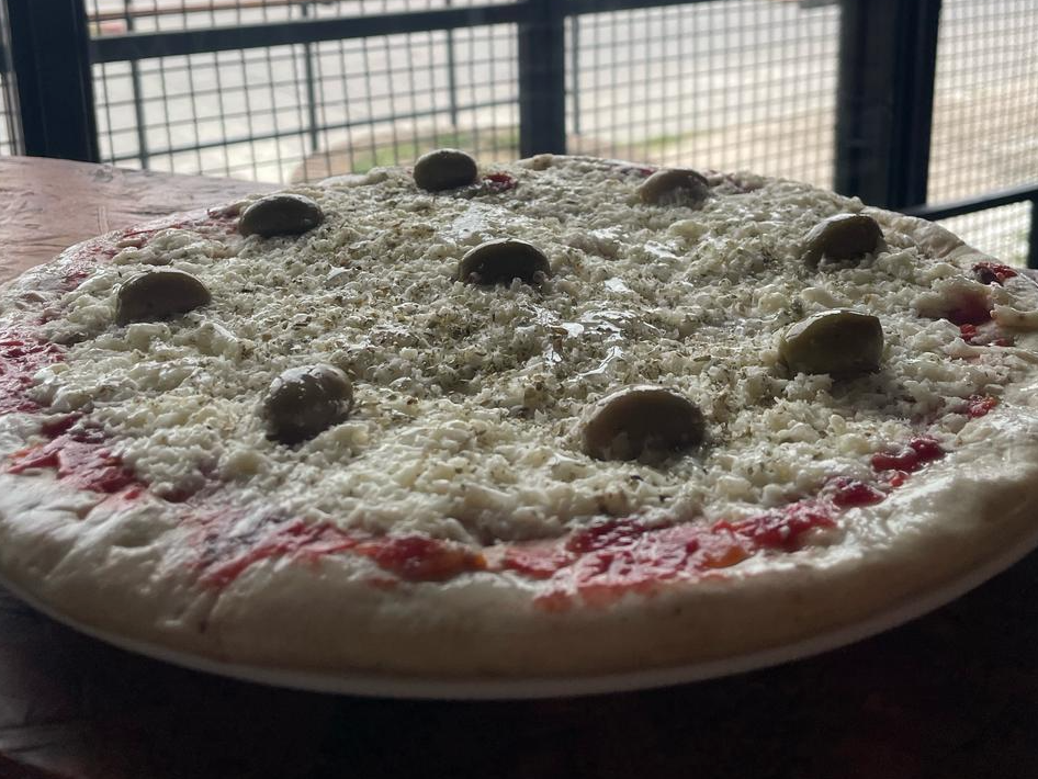 Pizzas listas para hornear
