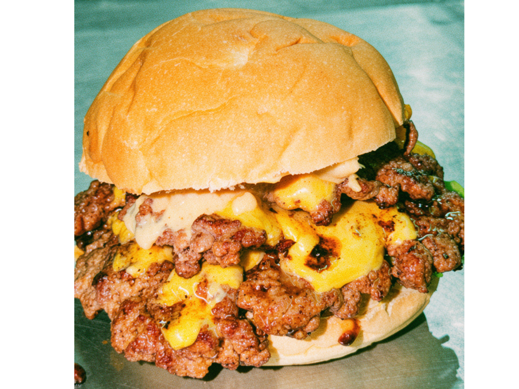 DOS chesse burger!
