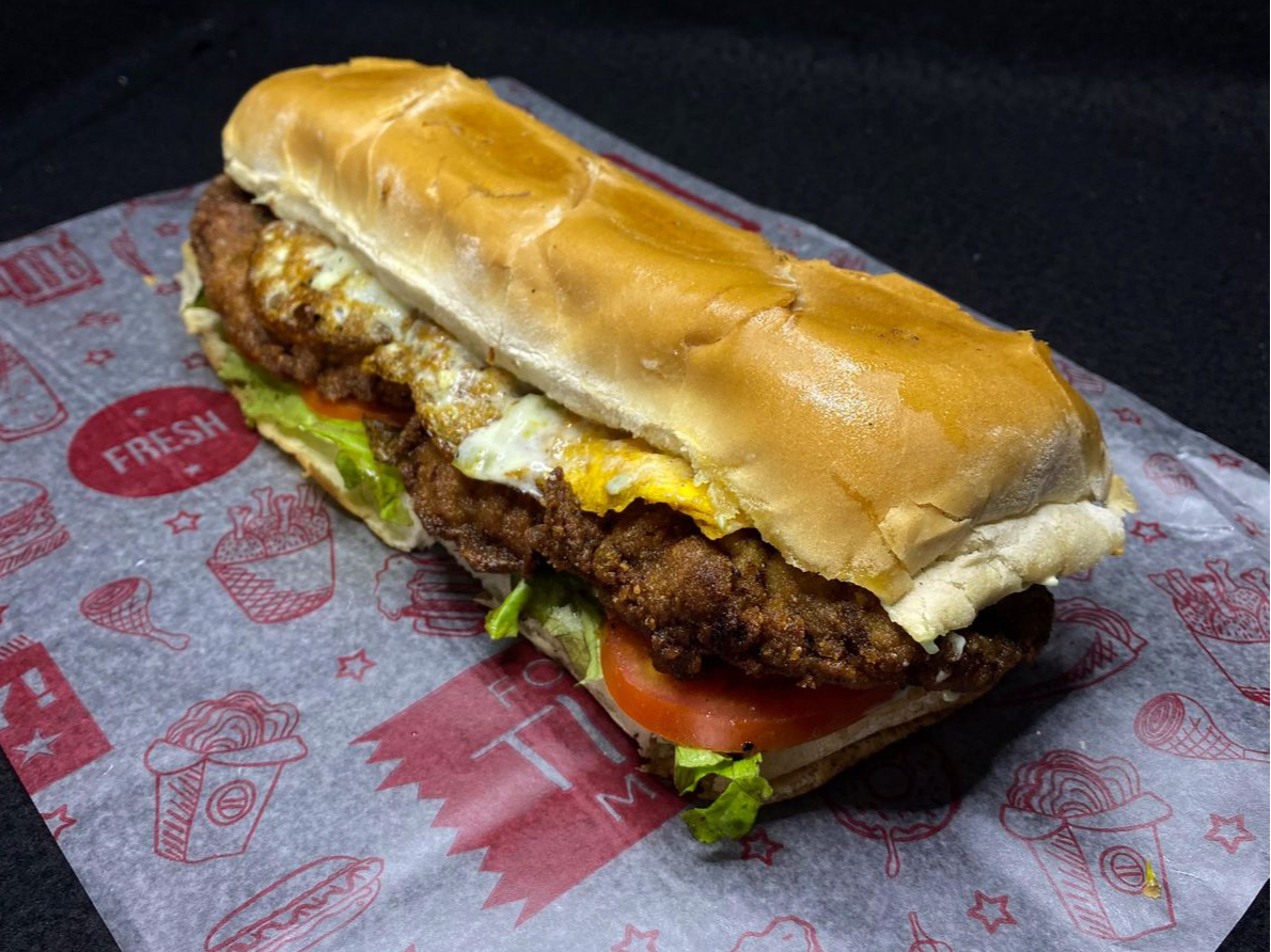 PROMO 2X  SÁNDWICH DE MILANESA DE POLLO