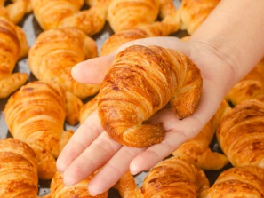 Medialunas de manteca