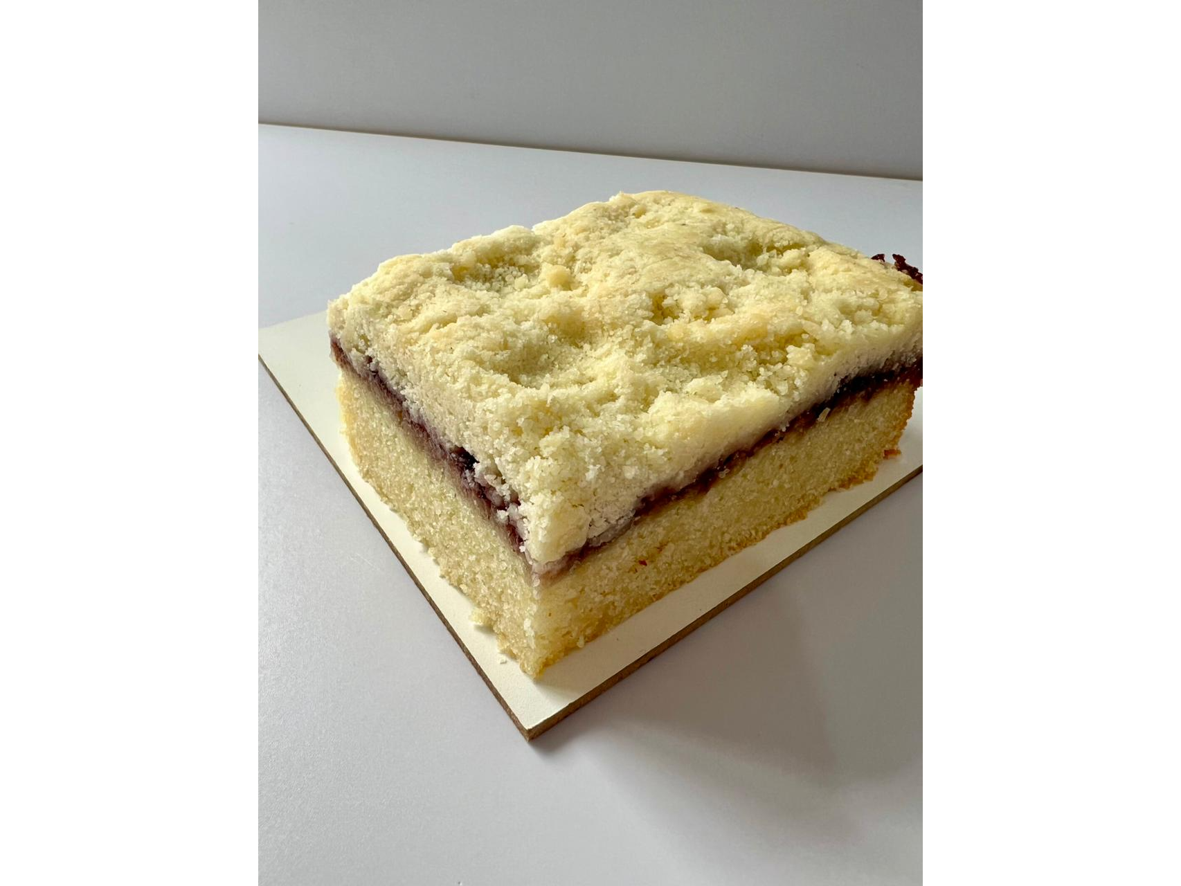 Porción de Crumble de Frutos Rojos