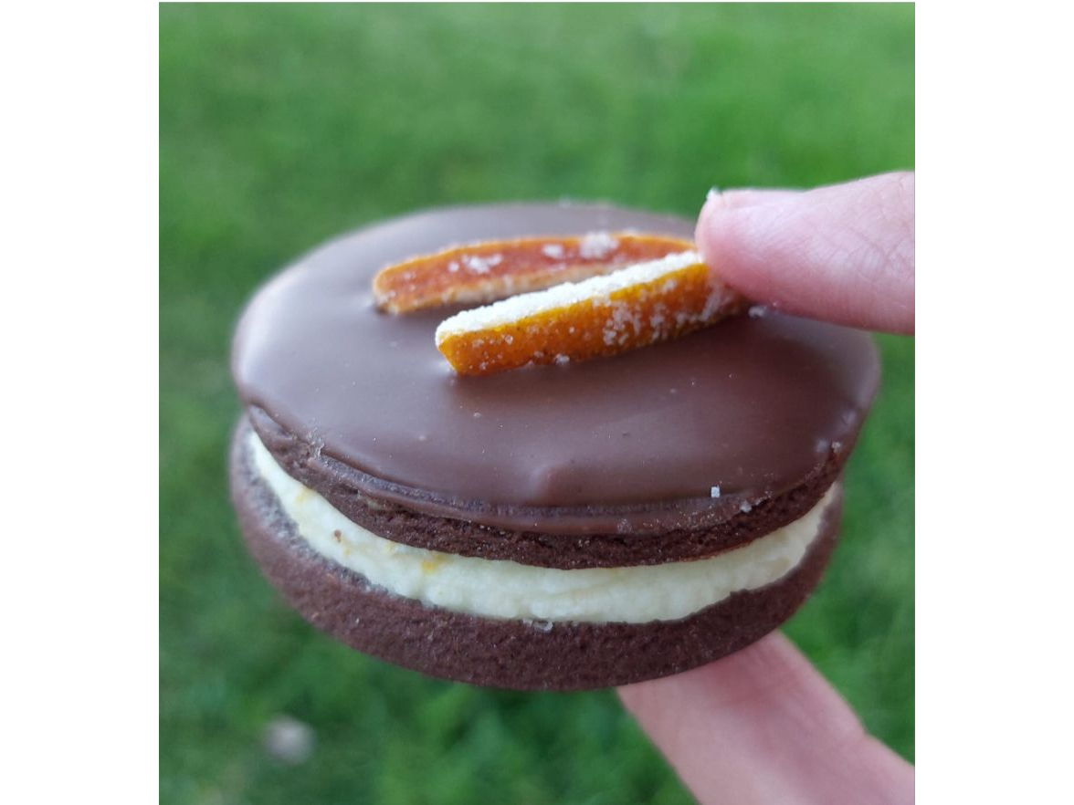 Alfajor choco-naranja