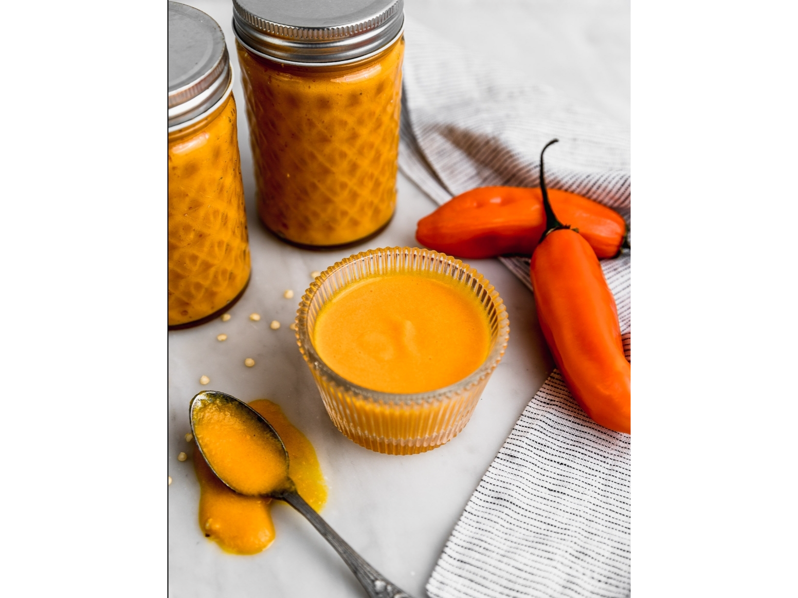 Mayo acevichada de aji amarillo