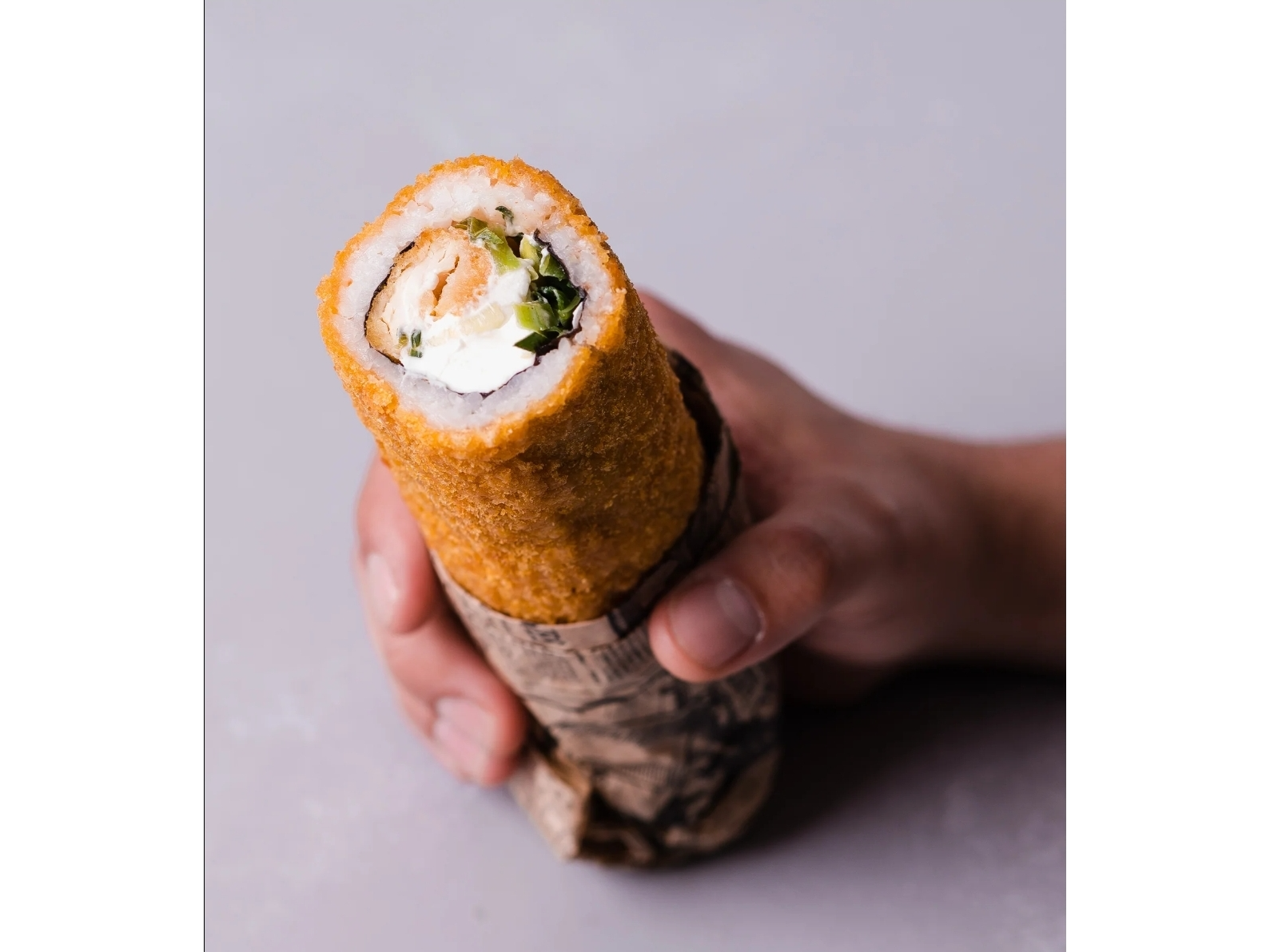 Handroll pollo palta