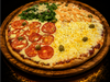 Pizzas 4 estaciones ( 4 sabores)