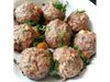 Jueves: ALBONDIGAS DE CARNE + ARROZ CON SALSA, VERDURAS Y QUESO SARDO