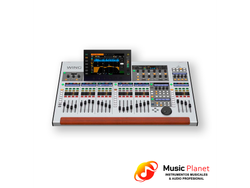 Consola Digital Behringer Wing