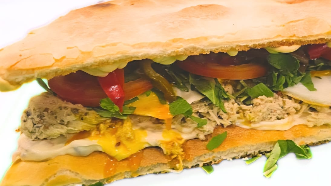 Sándwich de verano (Estilo Mediterráneo)