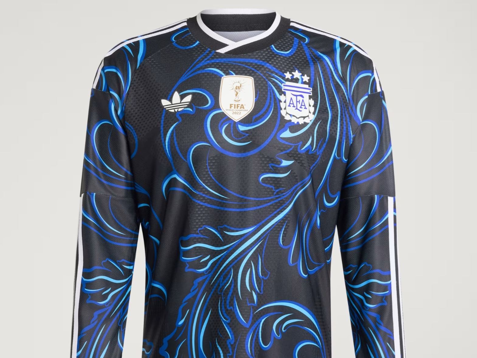 Camiseta Alternativa Selección Argentina 26 Versión Jugador Manga Larga