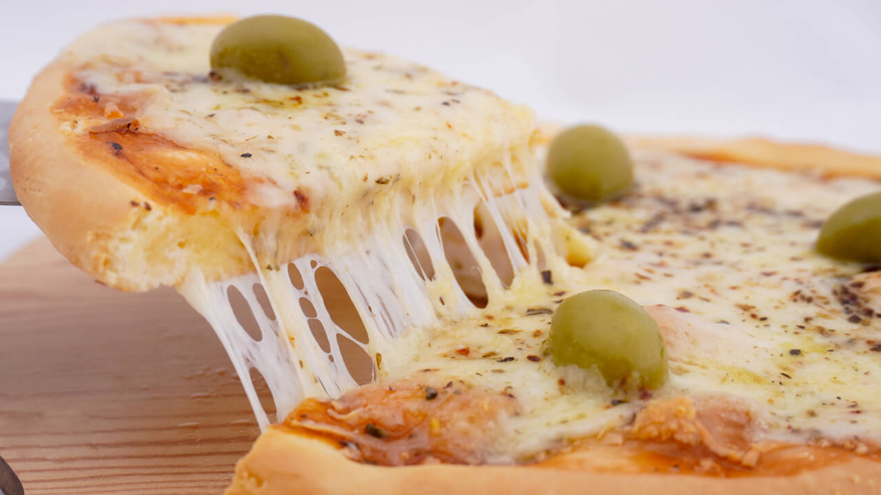 PIZZAS ARTESANALES a LA PIEDRA