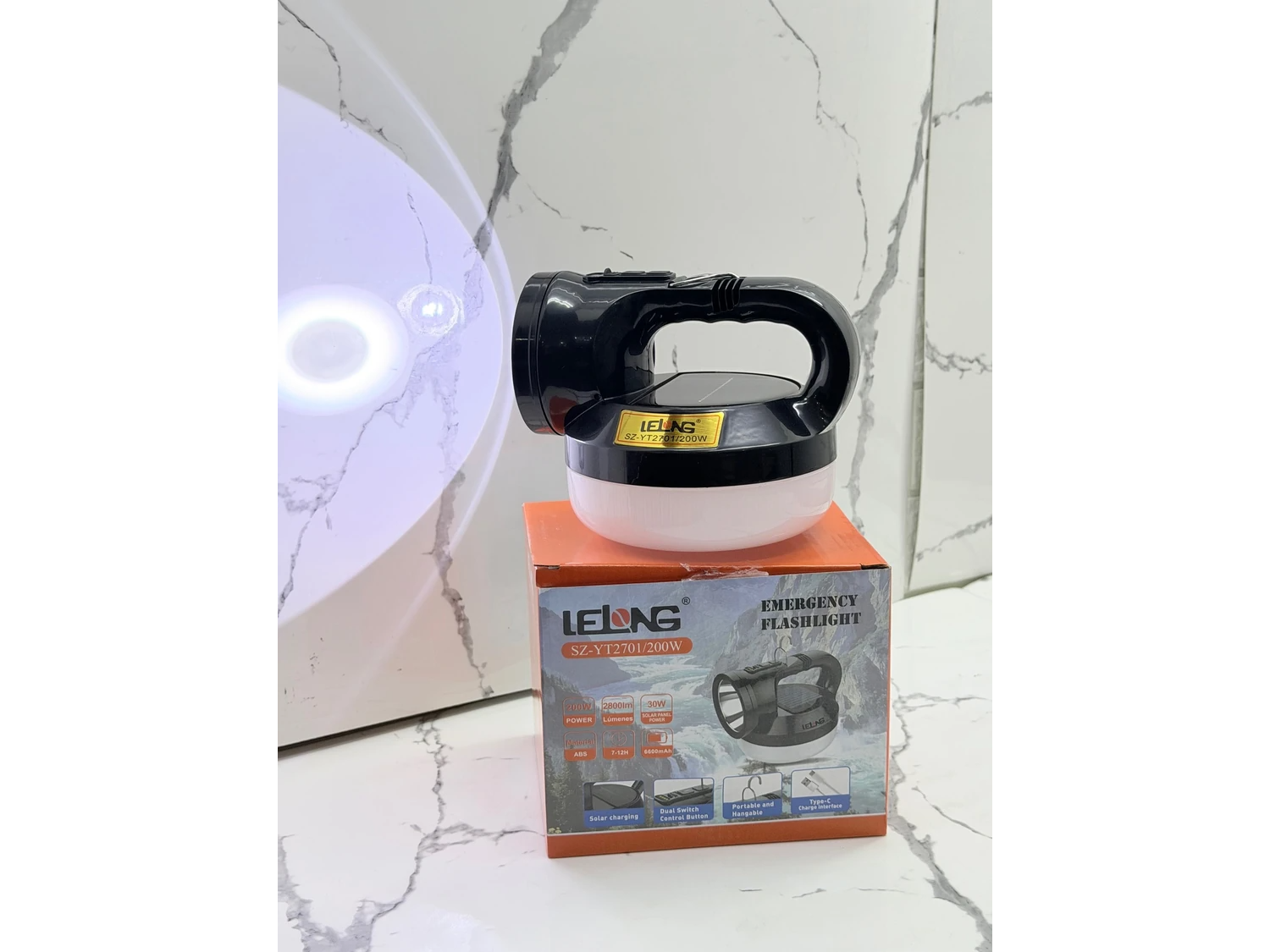 Linterna LED recargable multifuncional Lelong