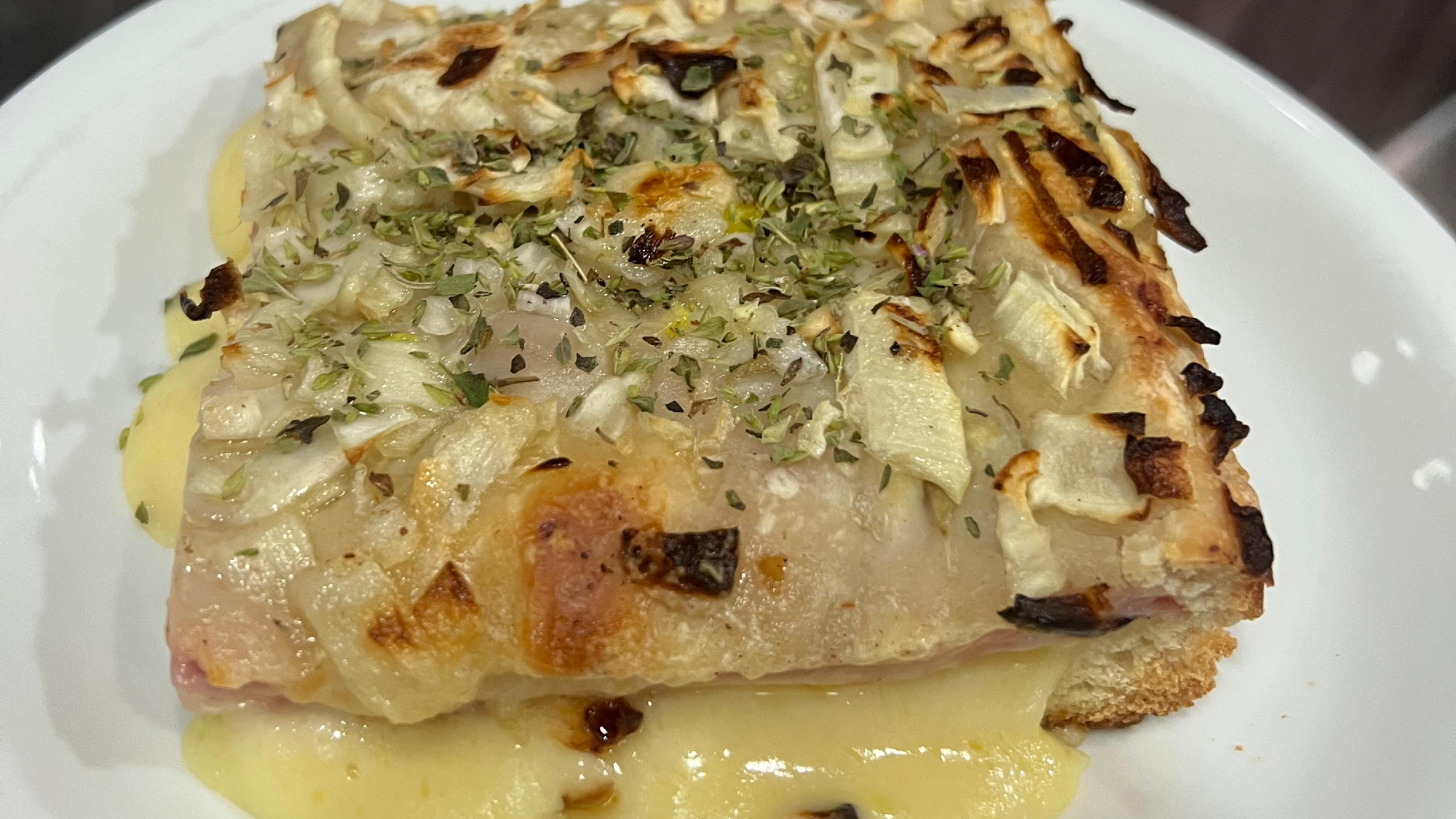 Porciones de fugazzeta