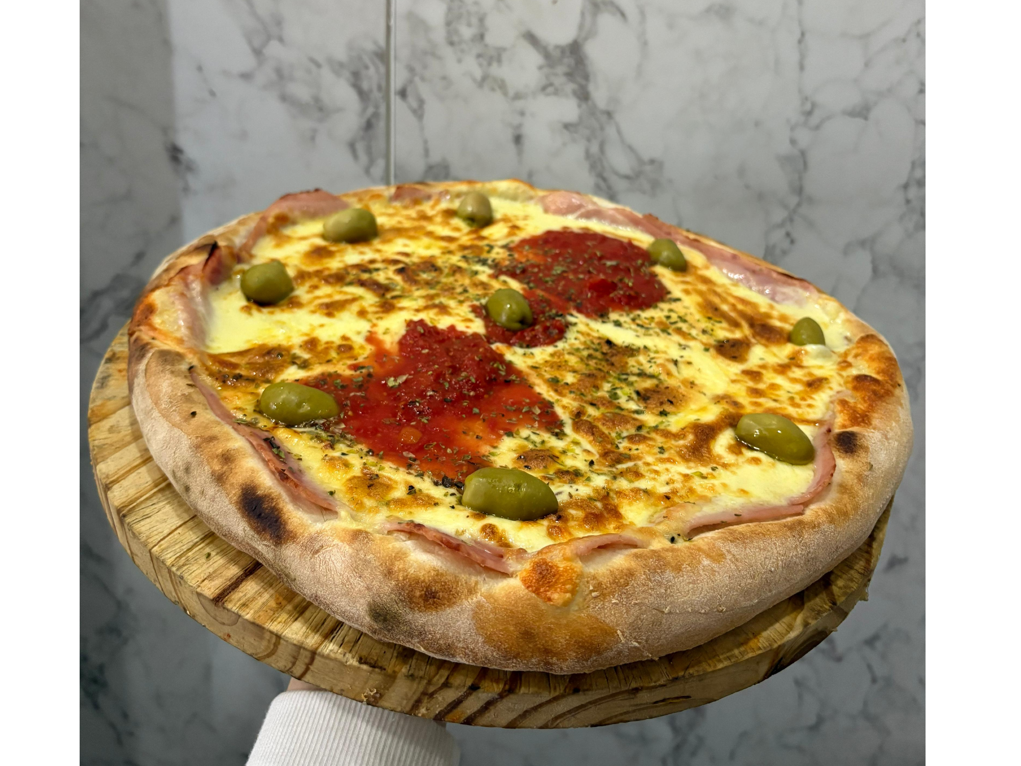 Muzzarella con jamón